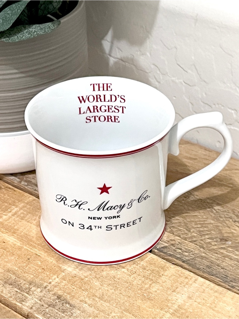 Vintage R.H. Macy & Co 34th Street NY Coffee Mug Rosanna Worlds Largest Store